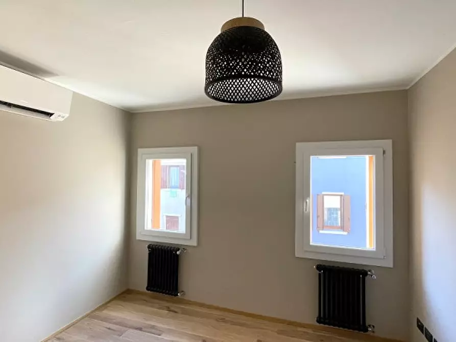 Immagine 10 di Appartamento in vendita  in Calle Campanile Duomo a Chioggia