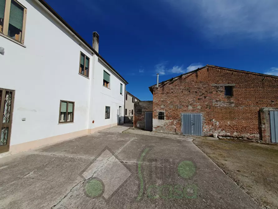 Immagine 6 di Rustico / casale in vendita  in via campomarzo 25 a Lendinara
