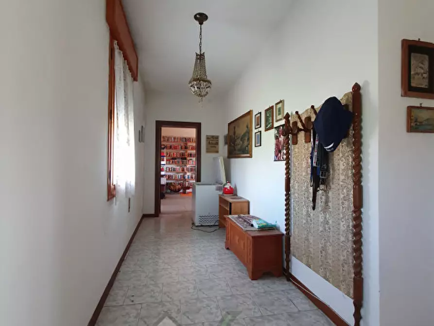 Immagine 15 di Rustico / casale in vendita  in via campomarzo 25 a Lendinara