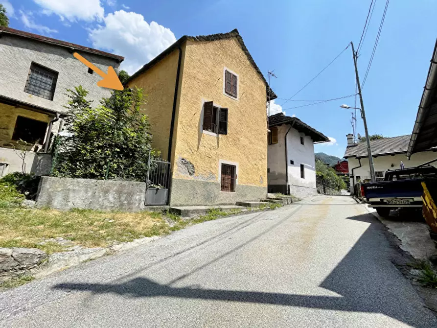Immagine 1 di Villetta a schiera in vendita  in via dei Mulini, 14 a Premosello-Chiovenda