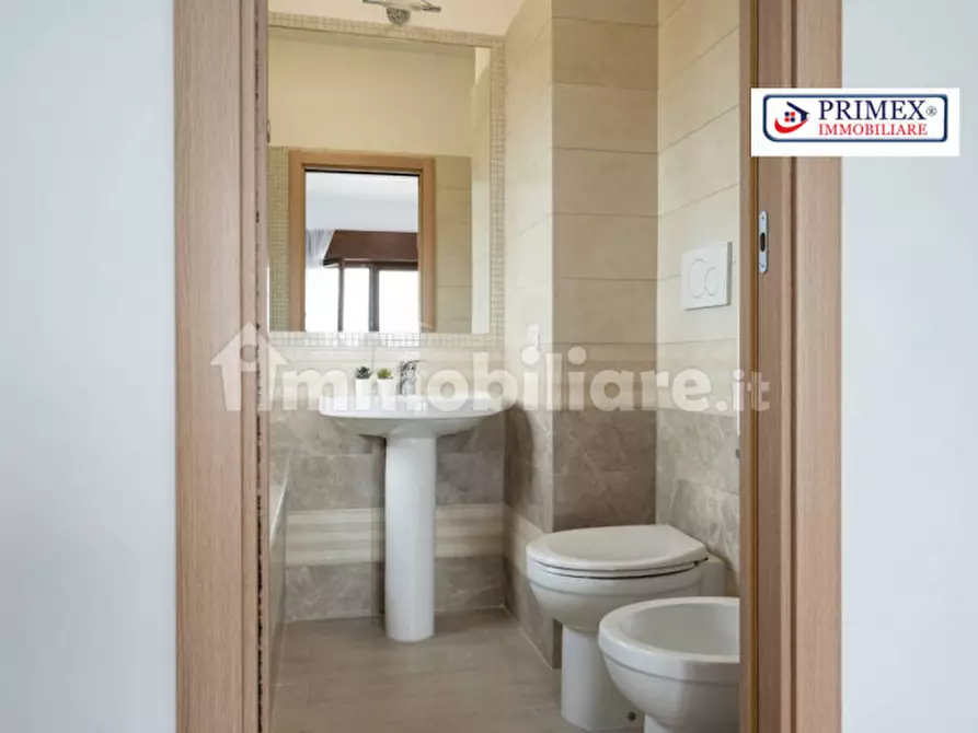 Immagine 22 di Villa in vendita  in Viale Hugo Pratt a Roma