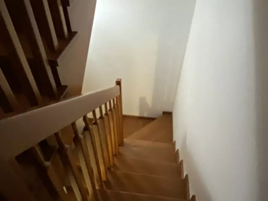 Immagine 40 di Villa in vendita  in Viale Hugo Pratt a Roma