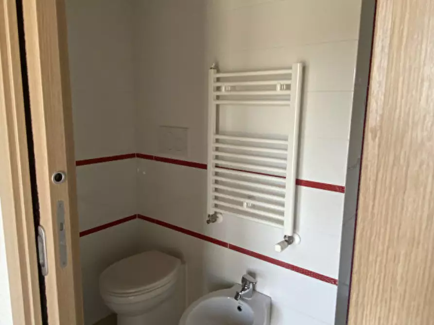 Immagine 41 di Villa in vendita  in Viale Hugo Pratt a Roma