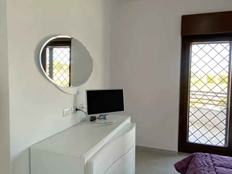 Immagine 98 di Villa in vendita  in Viale Hugo Pratt a Roma