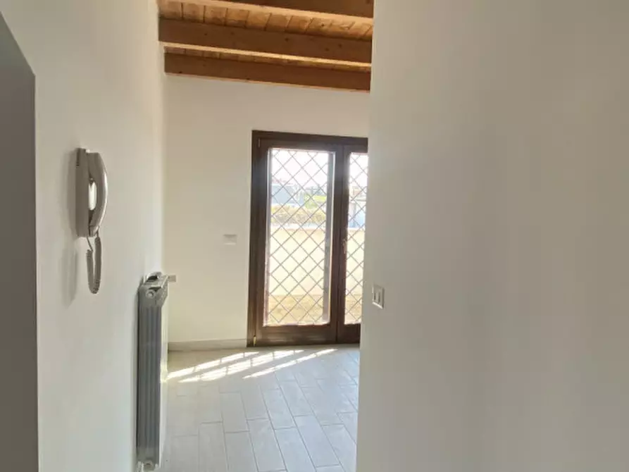 Immagine 99 di Villa in vendita  in Viale Hugo Pratt a Roma