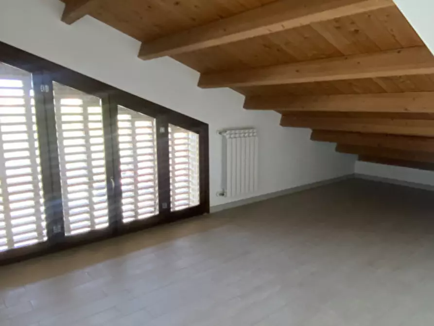 Immagine 108 di Villa in vendita  in Viale Hugo Pratt a Roma