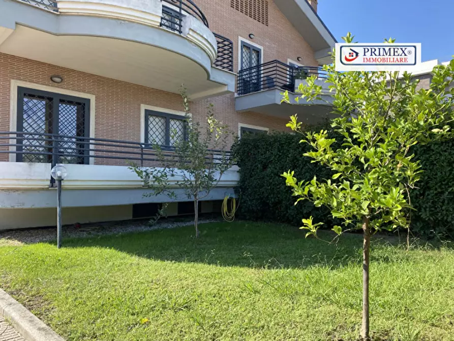 Immagine 114 di Villa in vendita  in Viale Hugo Pratt a Roma