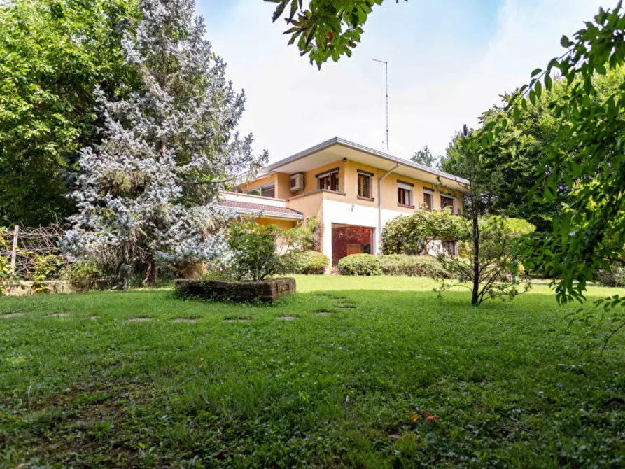 Immagine 1 di Casa indipendente in vendita  in Via Manzoni a Martellago
