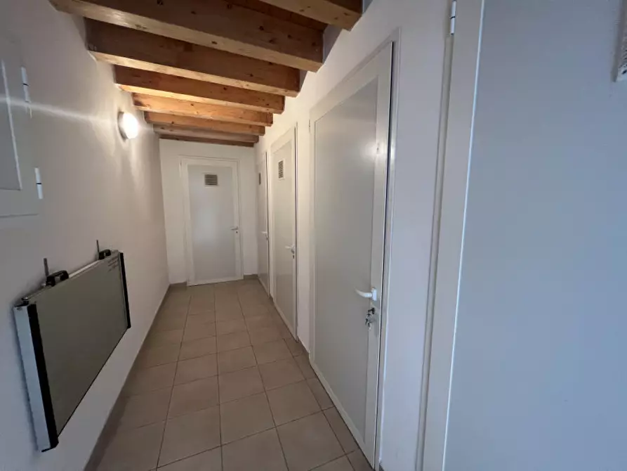 Immagine 25 di Appartamento in affitto  in Fondamenta Lungolaguna a Chioggia