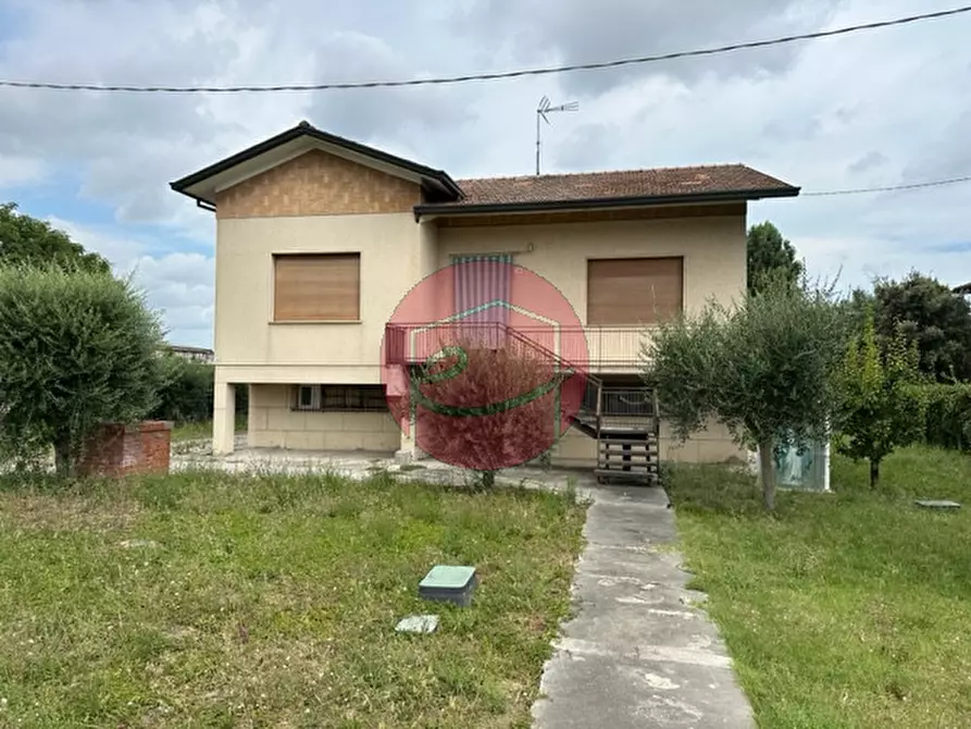 Immagine 1 di Casa indipendente in vendita  a Savignano Sul Rubicone