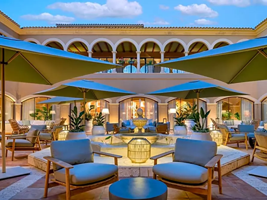 Immagine 10 di Appartamento in vendita  in maiorca a Anzio