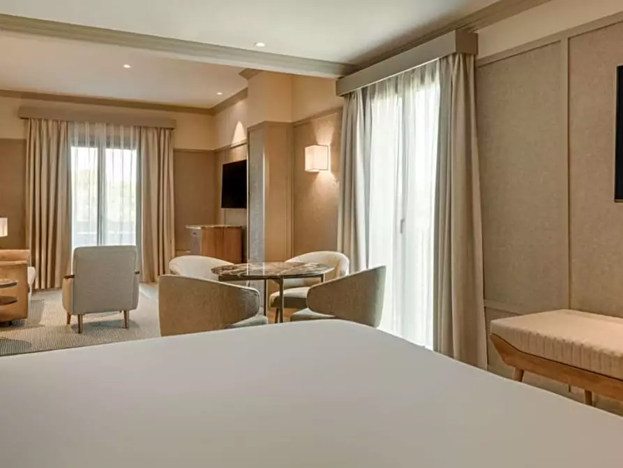 Immagine 22 di Appartamento in vendita  in maiorca a Anzio