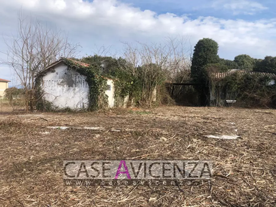 Immagine 39 di Terreno in vendita  in via roma a Grisignano Di Zocco