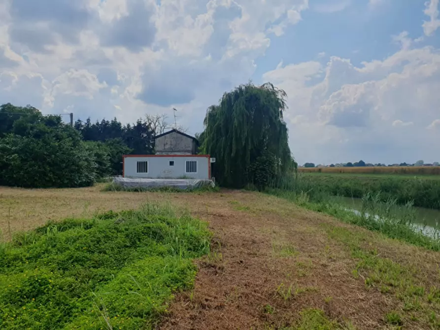 Immagine 1 di Casa indipendente in vendita  a Pozzonovo