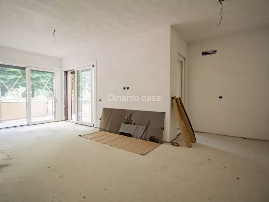 Immagine 1 di Appartamento in vendita  a Prato