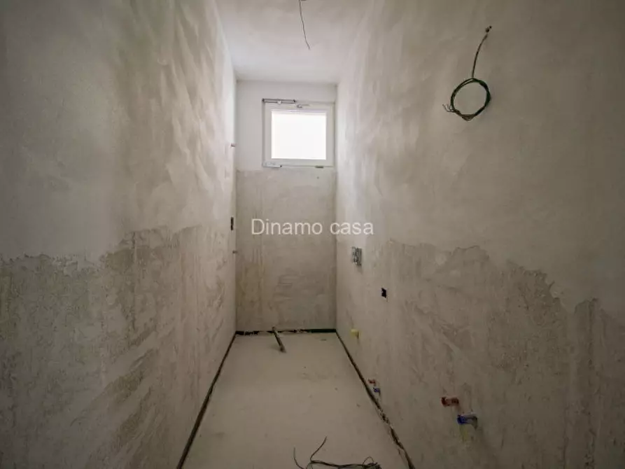 Immagine 11 di Appartamento in vendita  a Prato