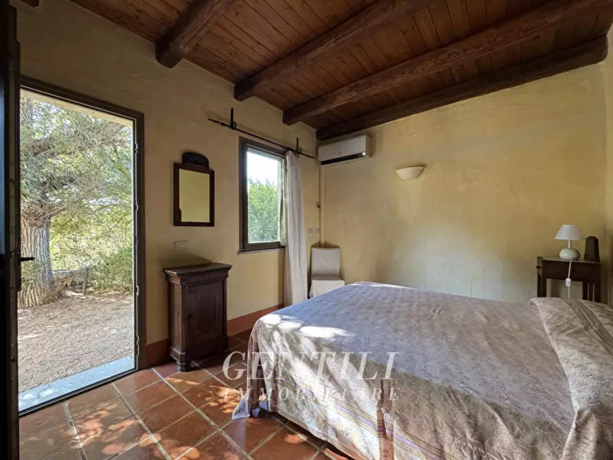 Immagine 14 di Villa in vendita  a Luogosanto