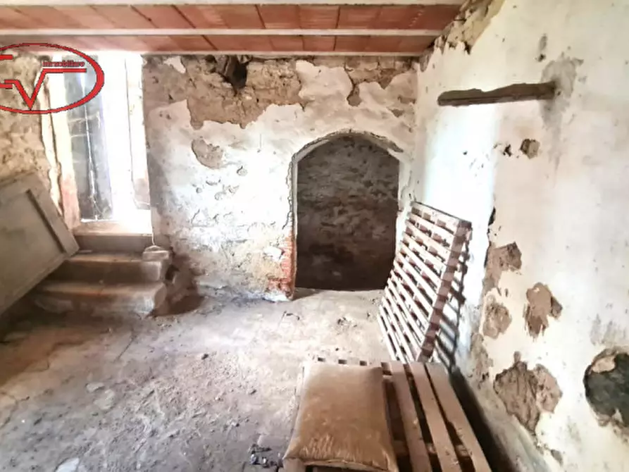 Immagine 20 di Casa indipendente in vendita  in moncioni a Montevarchi