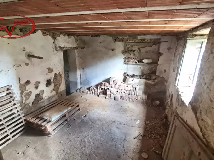 Immagine 24 di Casa indipendente in vendita  in moncioni a Montevarchi