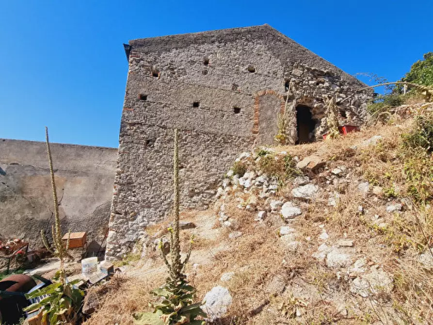 Immagine 10 di Casa indipendente in vendita  in CONTRADA FILICUSI a Santa Lucia Del Mela