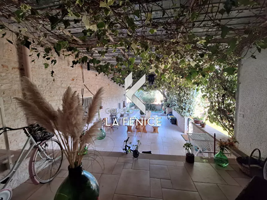 Immagine 20 di Rustico / casale in vendita  in contrada Nunzio / Martucci a Locorotondo