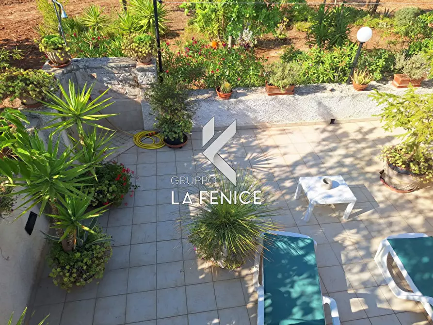 Immagine 34 di Rustico / casale in vendita  in contrada Nunzio / Martucci a Locorotondo