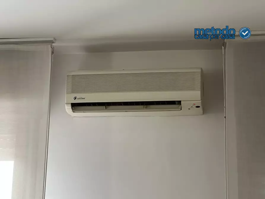 Immagine 20 di Ufficio in vendita  a Rovigo