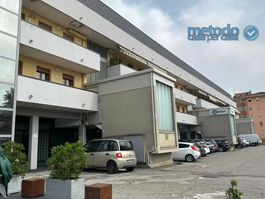 Immagine 25 di Ufficio in vendita  a Rovigo