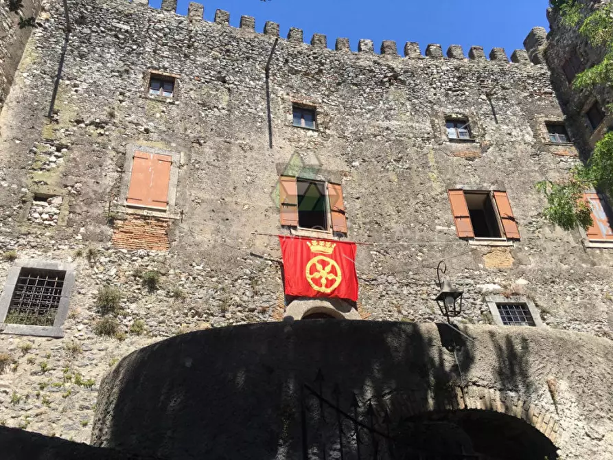 Immagine 2 di Palazzo in vendita  in Piazza Di Corte a Ciciliano