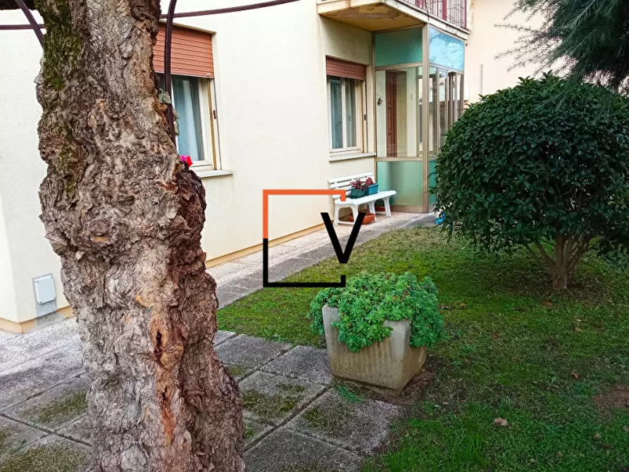 Immagine 1 di Casa indipendente in vendita  in Via Vanzo a Mogliano Veneto