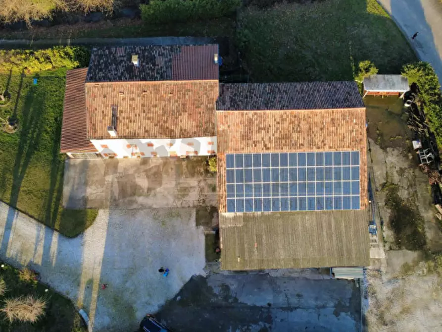 Immagine 2 di Capannone industriale in vendita  a Albettone