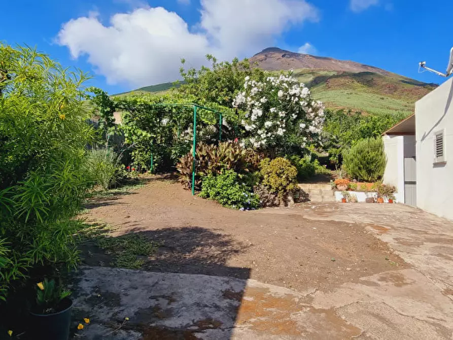 Immagine 27 di Casa indipendente in vendita  in Via Francrsco Natoli snc a Lipari