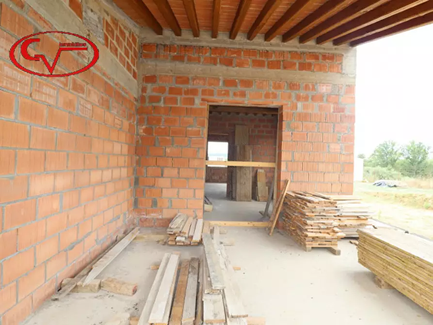 Immagine 5 di Villa in vendita  in San Martino a Bucine