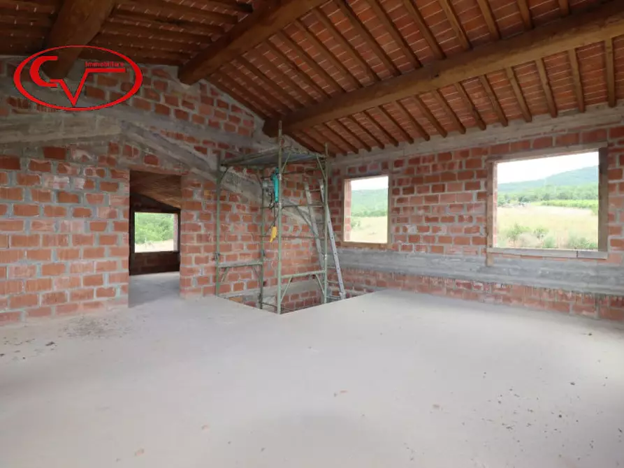 Immagine 7 di Villa in vendita  in San Martino a Bucine