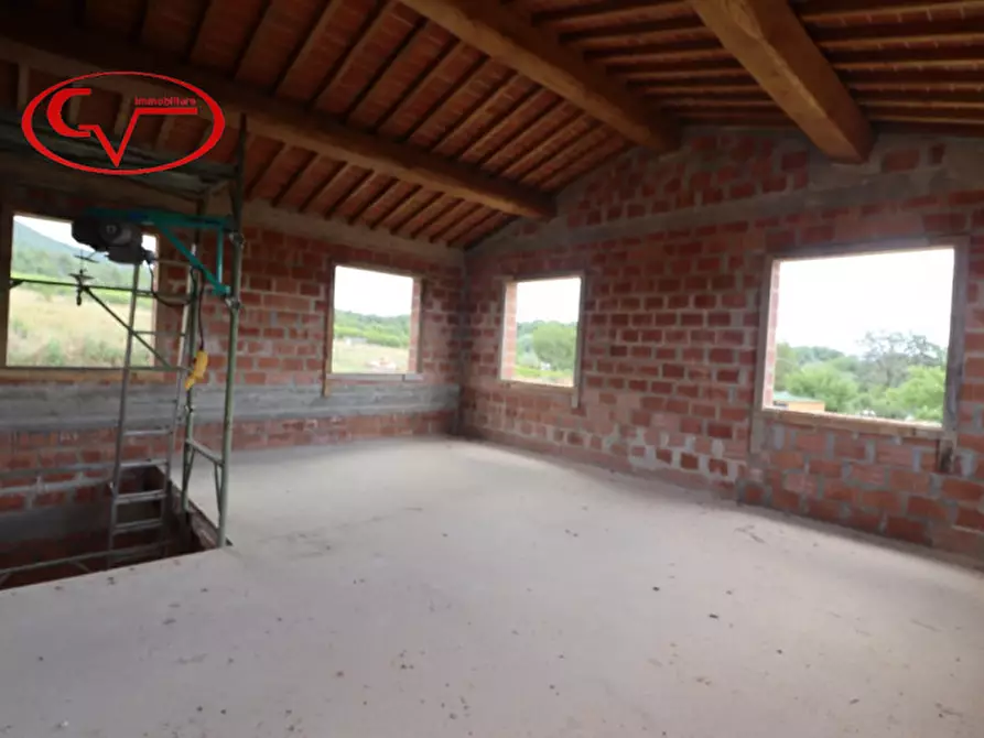 Immagine 10 di Villa in vendita  in San Martino a Bucine