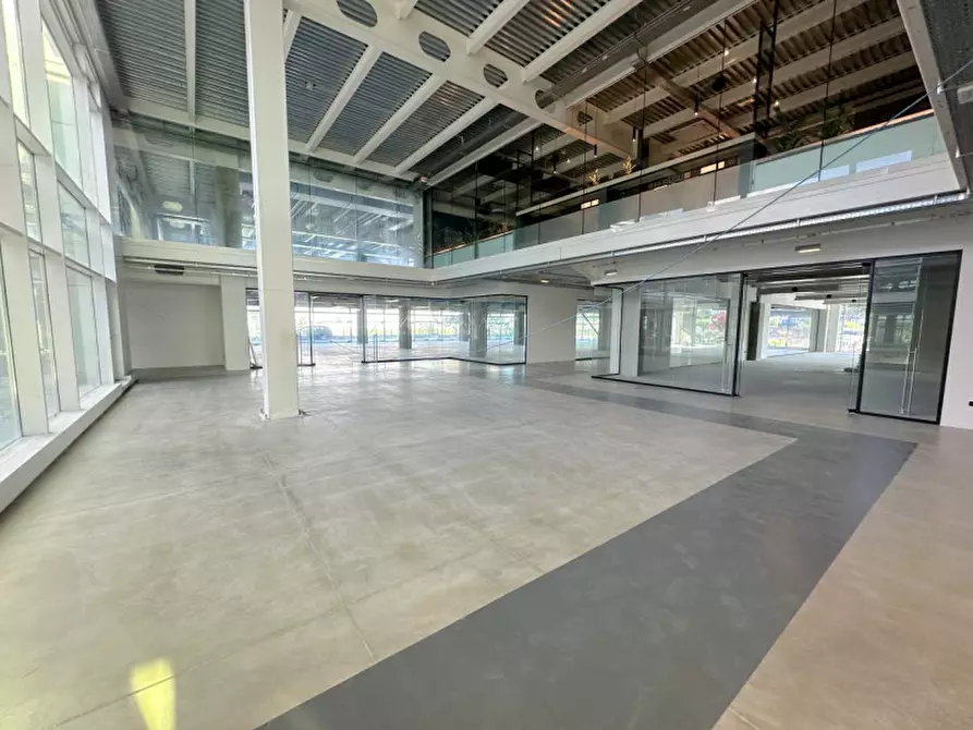 Immagine 3 di Ufficio in affitto  in Via Perteselle a San Martino Di Lupari