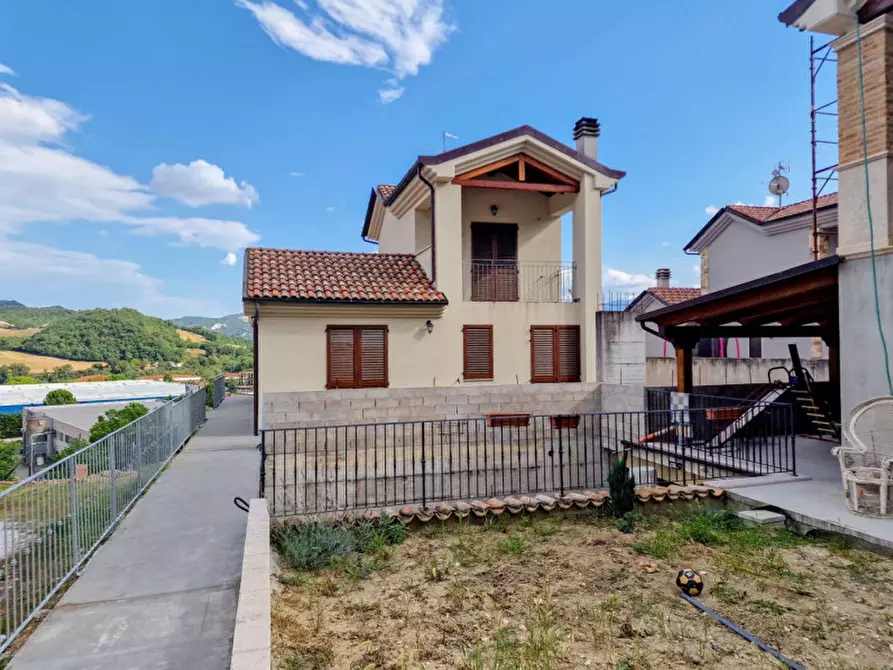 Immagine 20 di Casa indipendente in vendita  in via Villa Colombara a Acqualagna