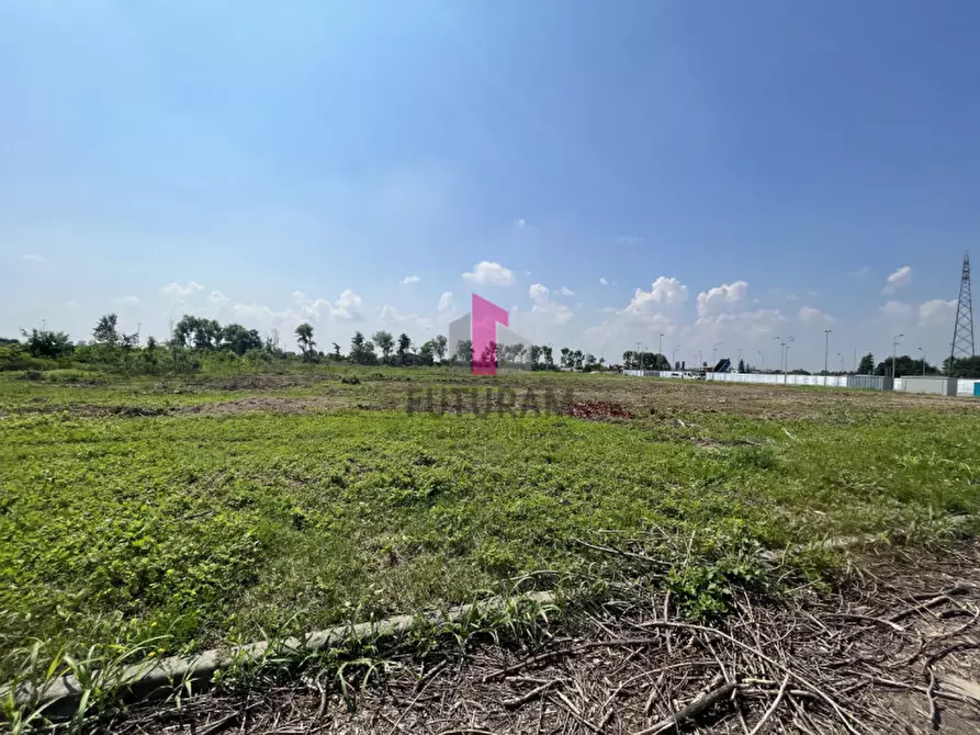 Immagine 5 di Terreno in vendita  in Via Olivetti a Piazzola Sul Brenta