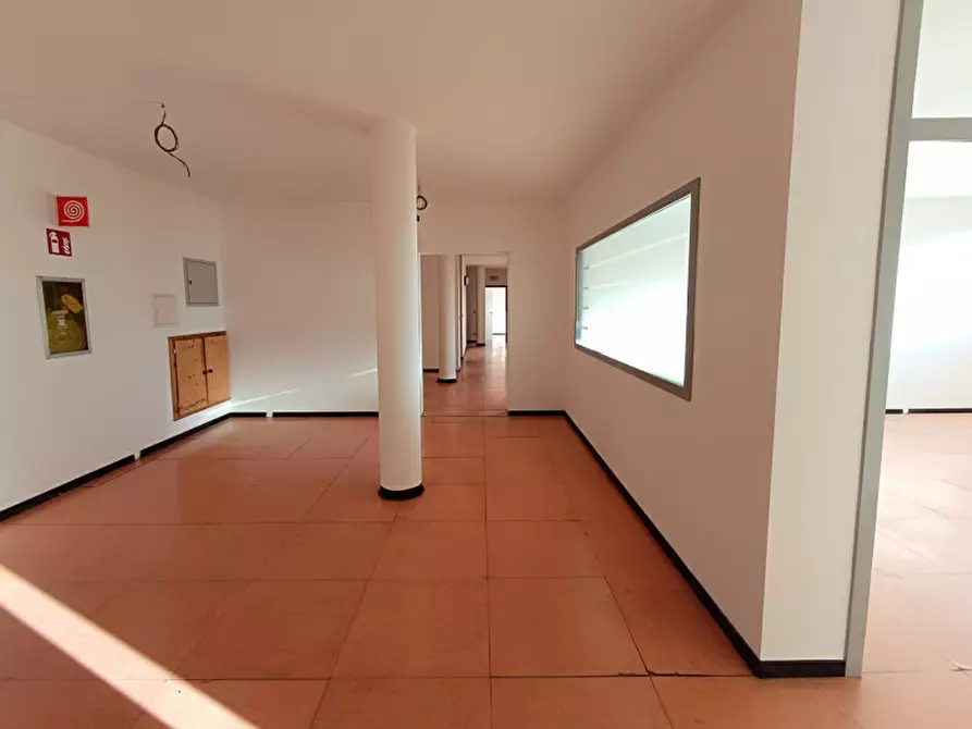 Immagine 5 di Ufficio in affitto  in via Avogadro a Bolzano