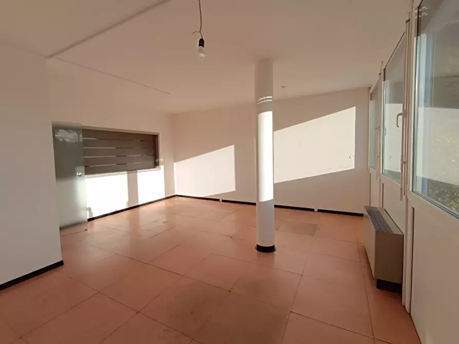 Immagine 7 di Ufficio in affitto  in via Avogadro a Bolzano