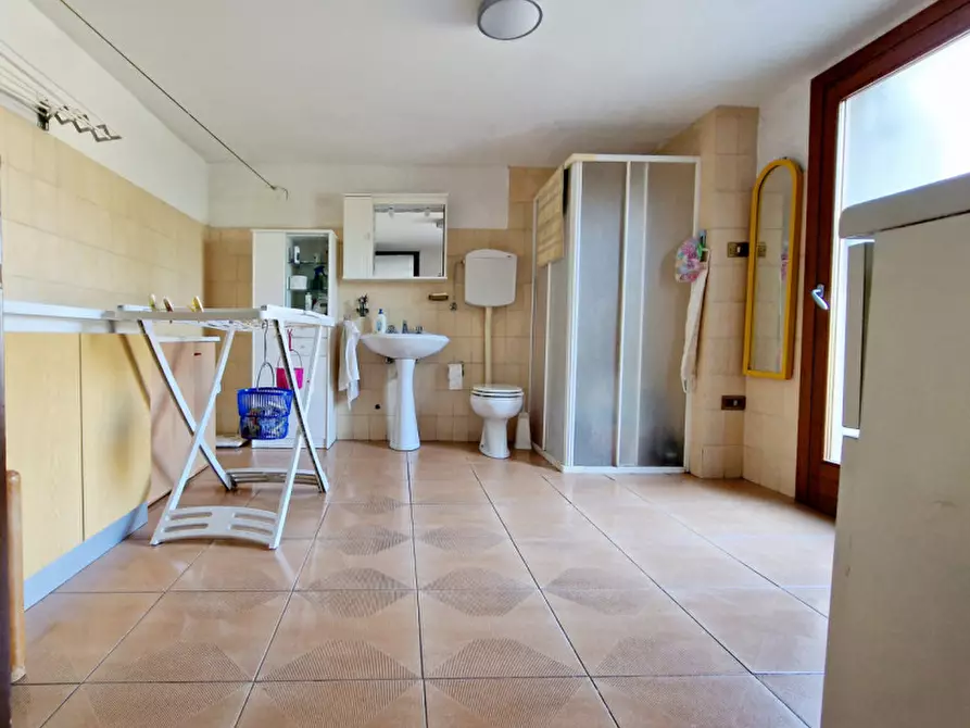 Immagine 21 di Casa indipendente in vendita  in via tormene a Baone