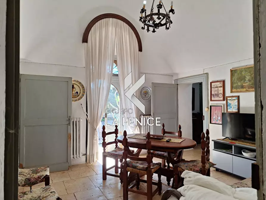 Immagine 24 di Rustico / casale in vendita  in contrada Muso Rosso a Locorotondo