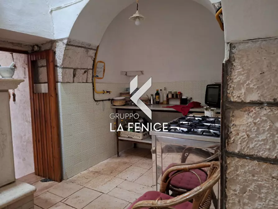 Immagine 35 di Rustico / casale in vendita  in contrada Muso Rosso a Locorotondo