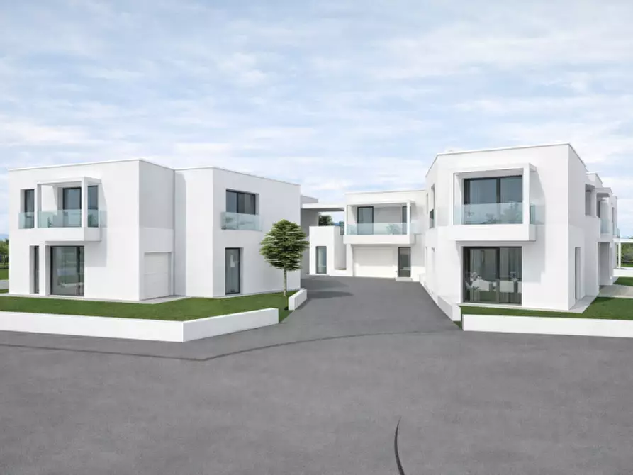 Immagine 3 di Casa bifamiliare in vendita  in via girolamo selmo a Monticello Conte Otto