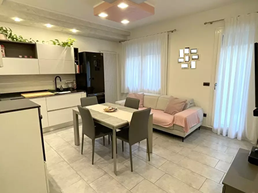 Immagine 2 di Appartamento in vendita  in Vicolo medusa a Chioggia