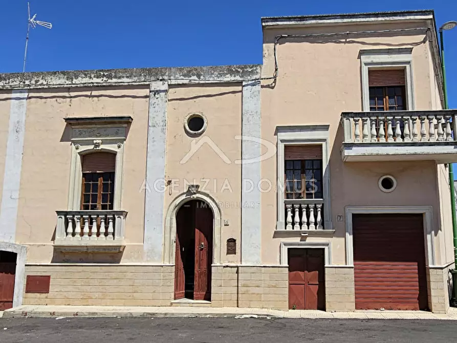 Immagine 1 di Casa indipendente in vendita  in Piazza San Nicola a Racale