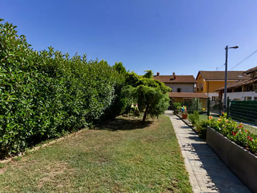 Immagine 2 di Villetta a schiera in vendita  in Vicolo Rossini, 14 a Bosconero