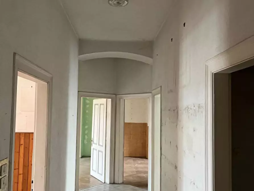 Immagine 3 di Appartamento in vendita  in Via Guncina - Guntschnastraße a Bolzano