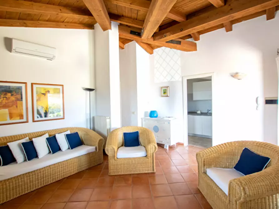 Immagine 4 di Villetta a schiera in vendita  a Golfo Aranci