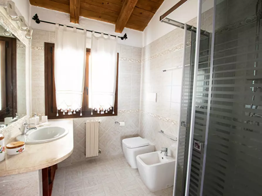 Immagine 16 di Villetta a schiera in vendita  a Golfo Aranci